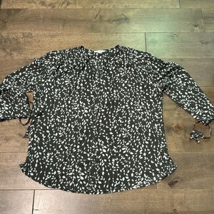 NWOT Monday Fun Women’s Size XXL Blouse